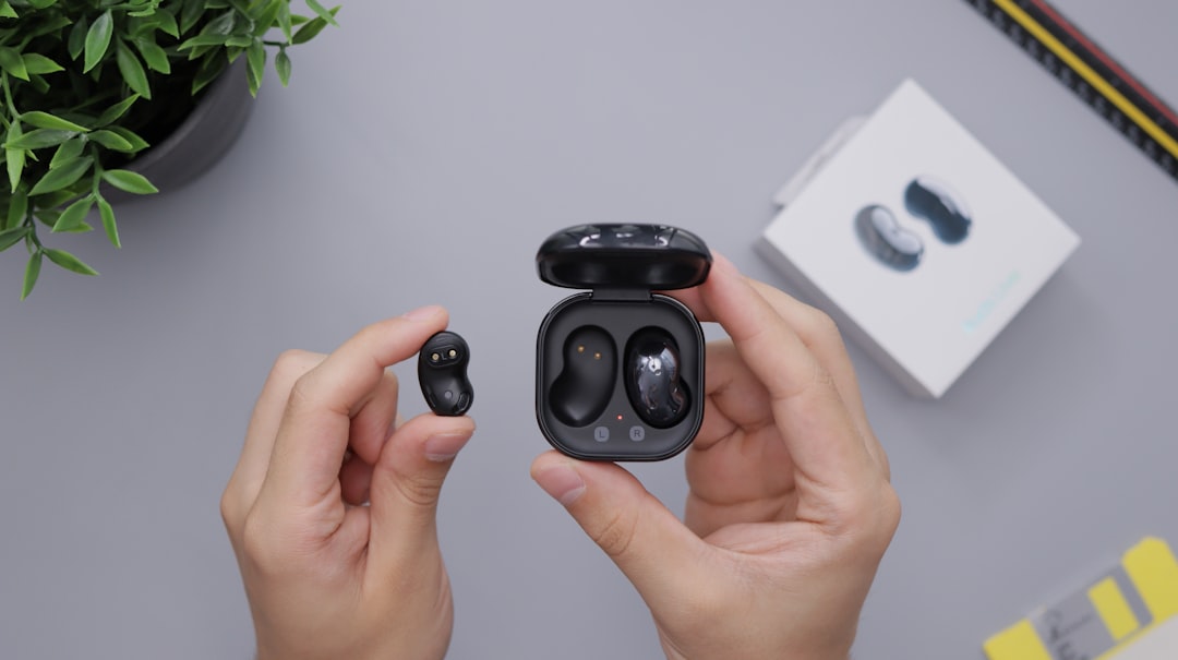 Photo Wireless earbuds